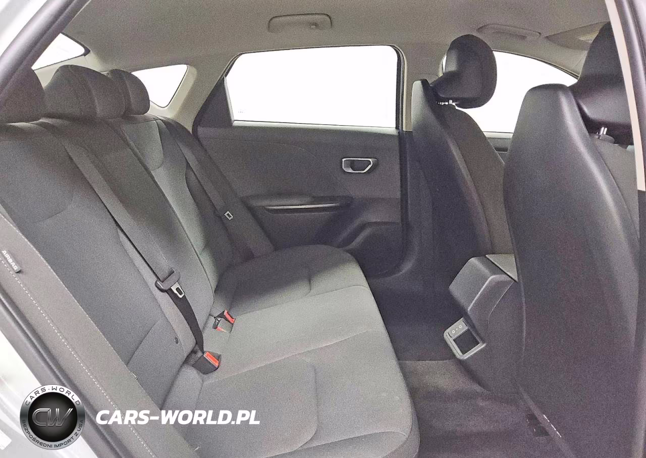 2025 Kia K4 Lxs VIN:3KPFT4DE3SE119363 - 10