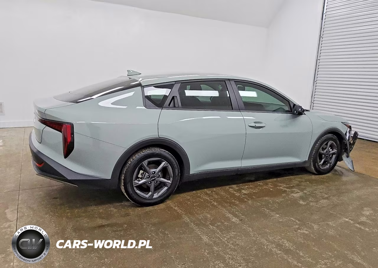 2025 Kia K4 Lxs VIN:3KPFT4DE3SE119363 - 3