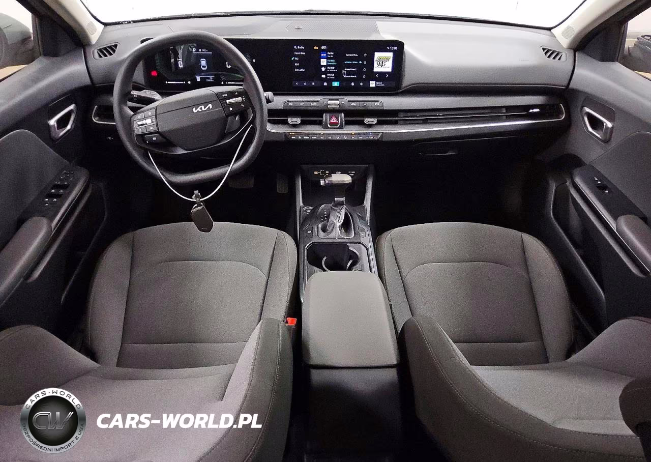 2025 Kia K4 Lxs VIN:3KPFT4DE3SE119363 - 8