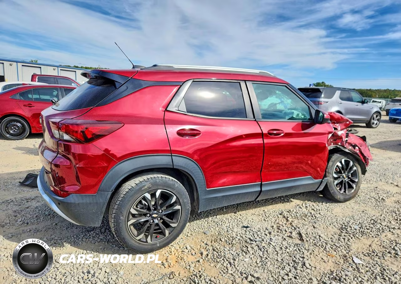 2021 Chevrolet Trailblazer Lt VIN:KL79MPS22MB130744 - 3