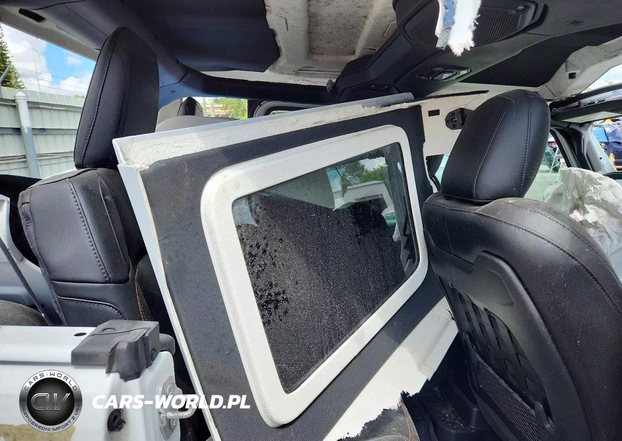 2023 Jeep Wrangler Rubicon VIN:1C4JJXFM0PW589854 - 10
