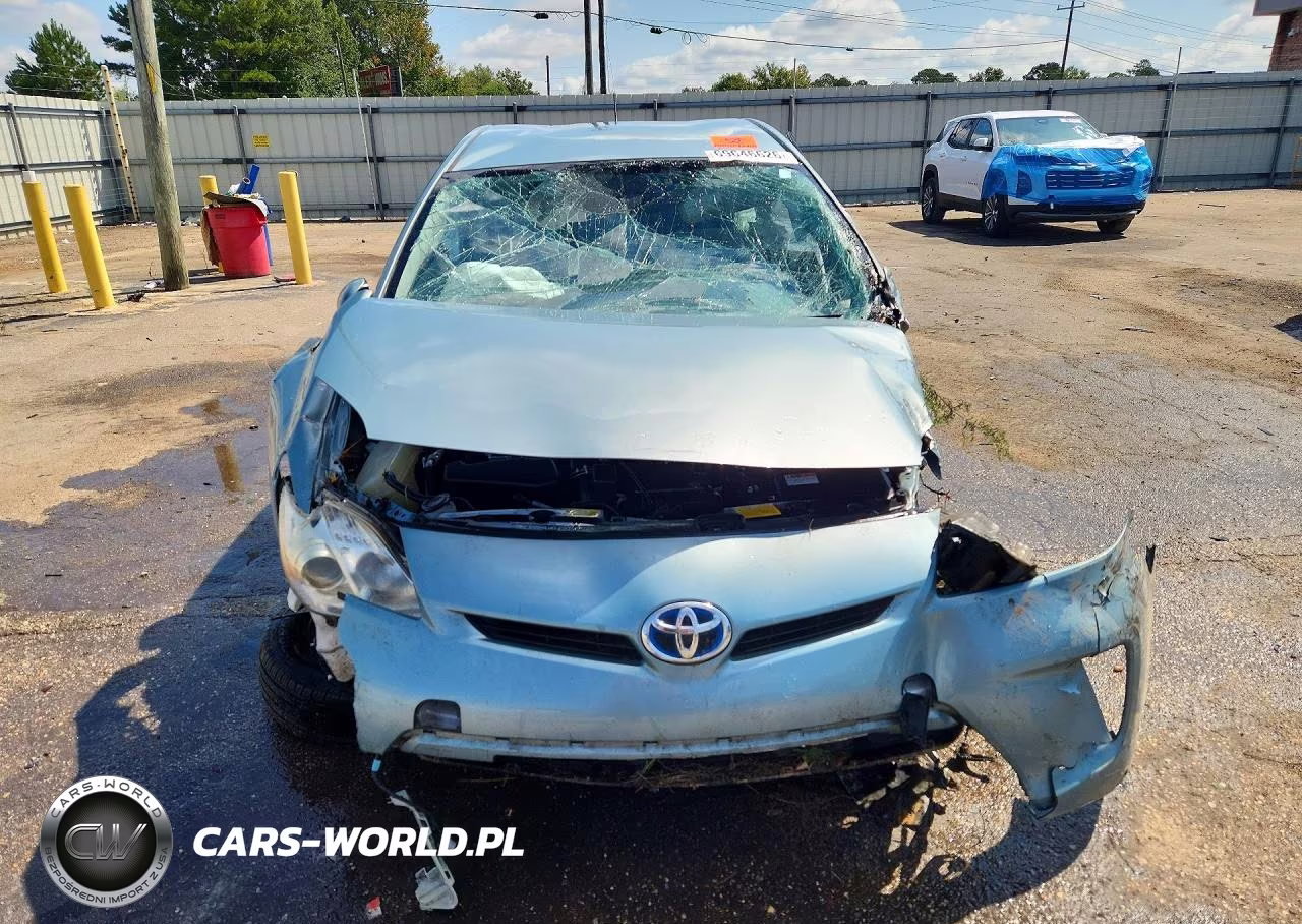2014 Toyota Prius Two VIN:JTDKN3DU8E1861551 - 5