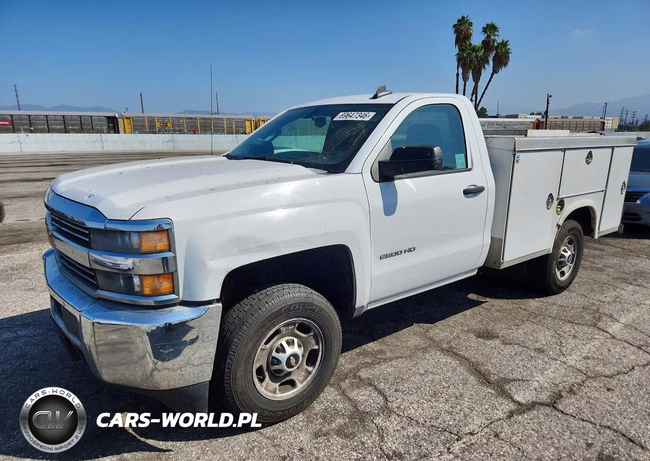 2015 Chevrolet Silverado C2500 Heavy Duty VIN:1GC0CUEG2FZ553189 - 1