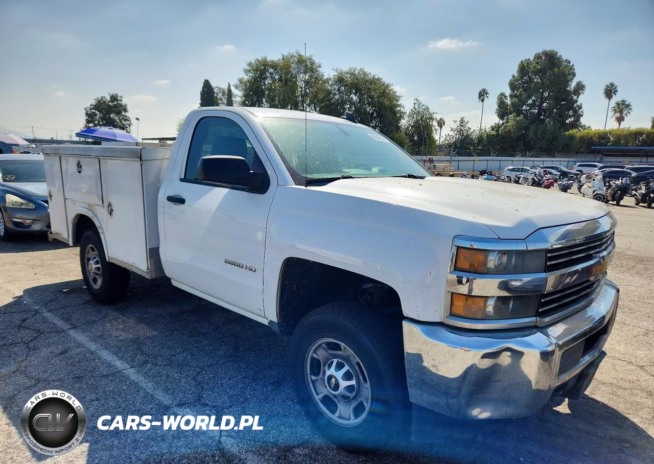 2015 Chevrolet Silverado C2500 Heavy Duty VIN:1GC0CUEG2FZ553189 - 4