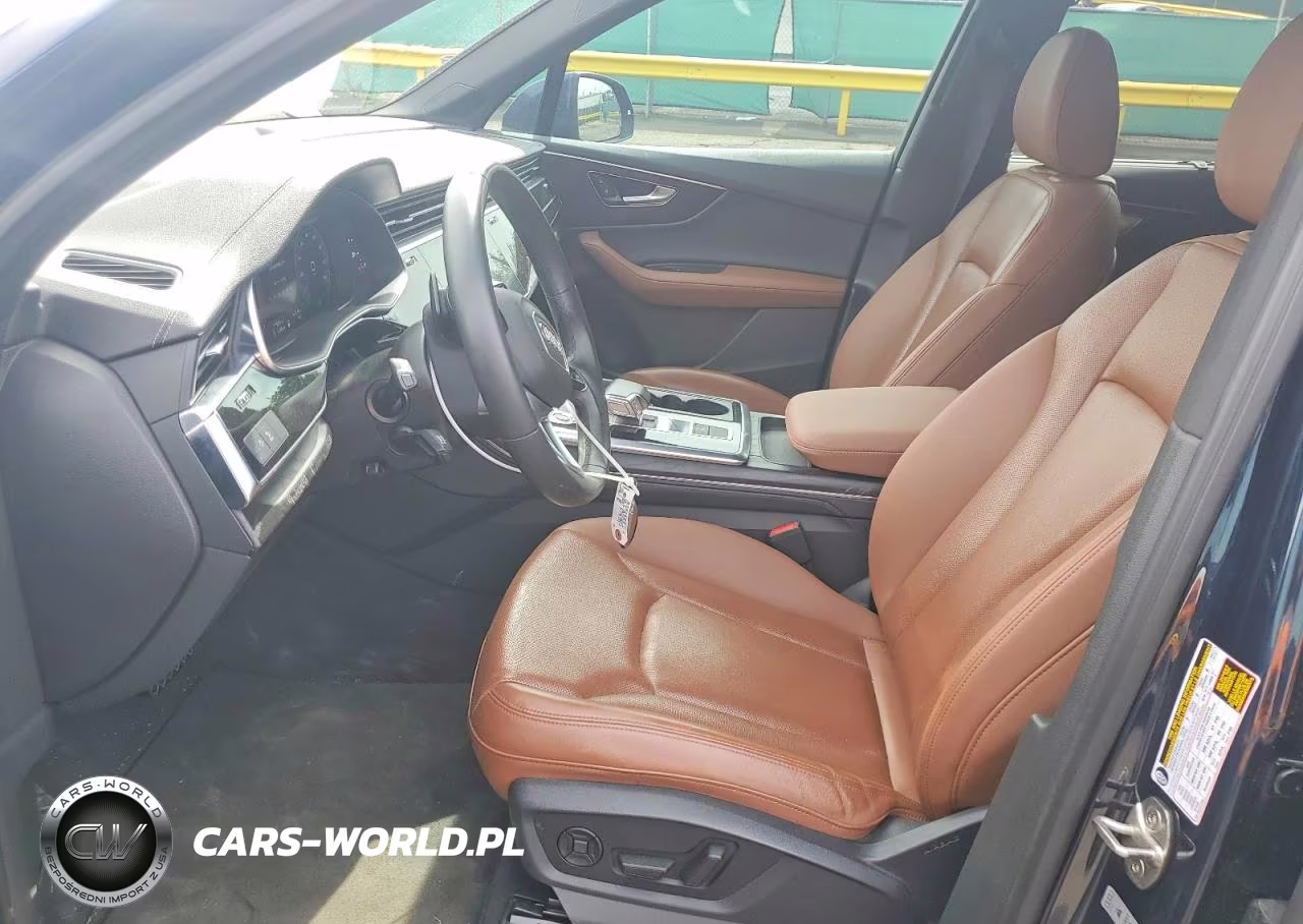 2023 Audi Q7 Premium Plus VIN:WA1LXBF71PD015371 - 7