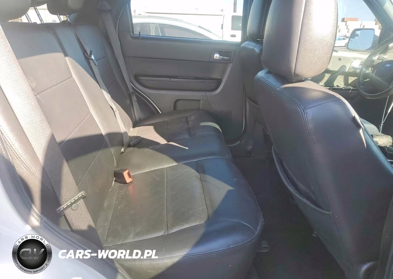 2011 Ford Escape Limited VIN:1FMCU0E72BKC63634 - 10
