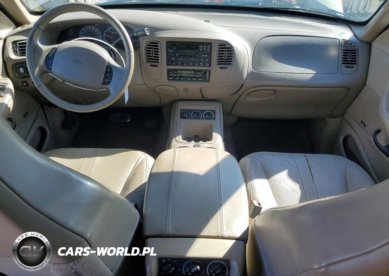 2001 Ford Expedition Eddie Bauer VIN:1FMEU17L61LB26326 - 8