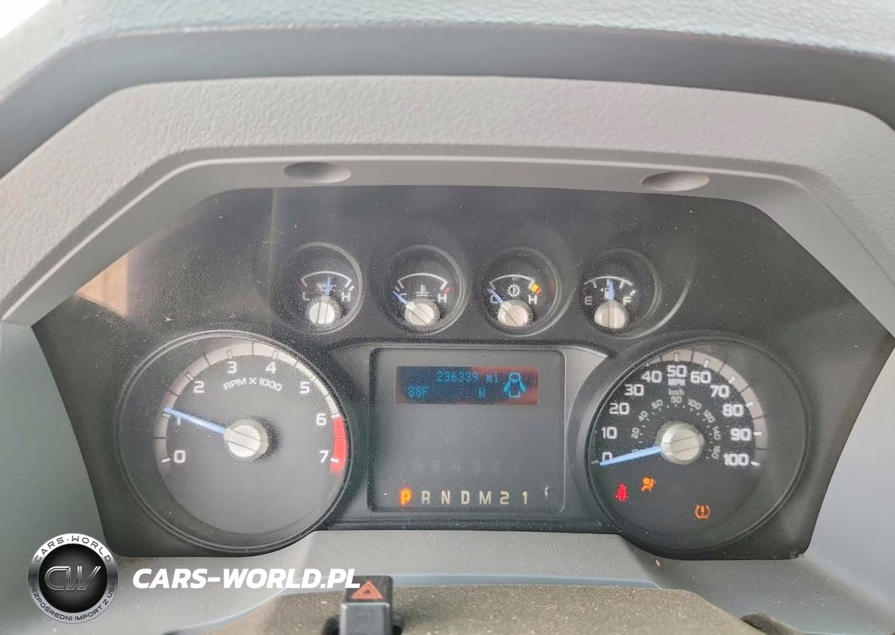 2015 Ford F250 Super Duty VIN:1FT7W2B62FEC69784 - 9