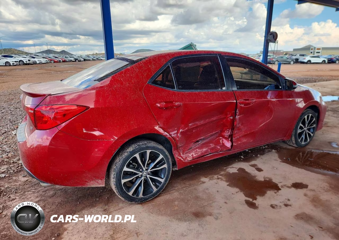 2017 Toyota Corolla L VIN:5YFBURHE3HP728429 - 3