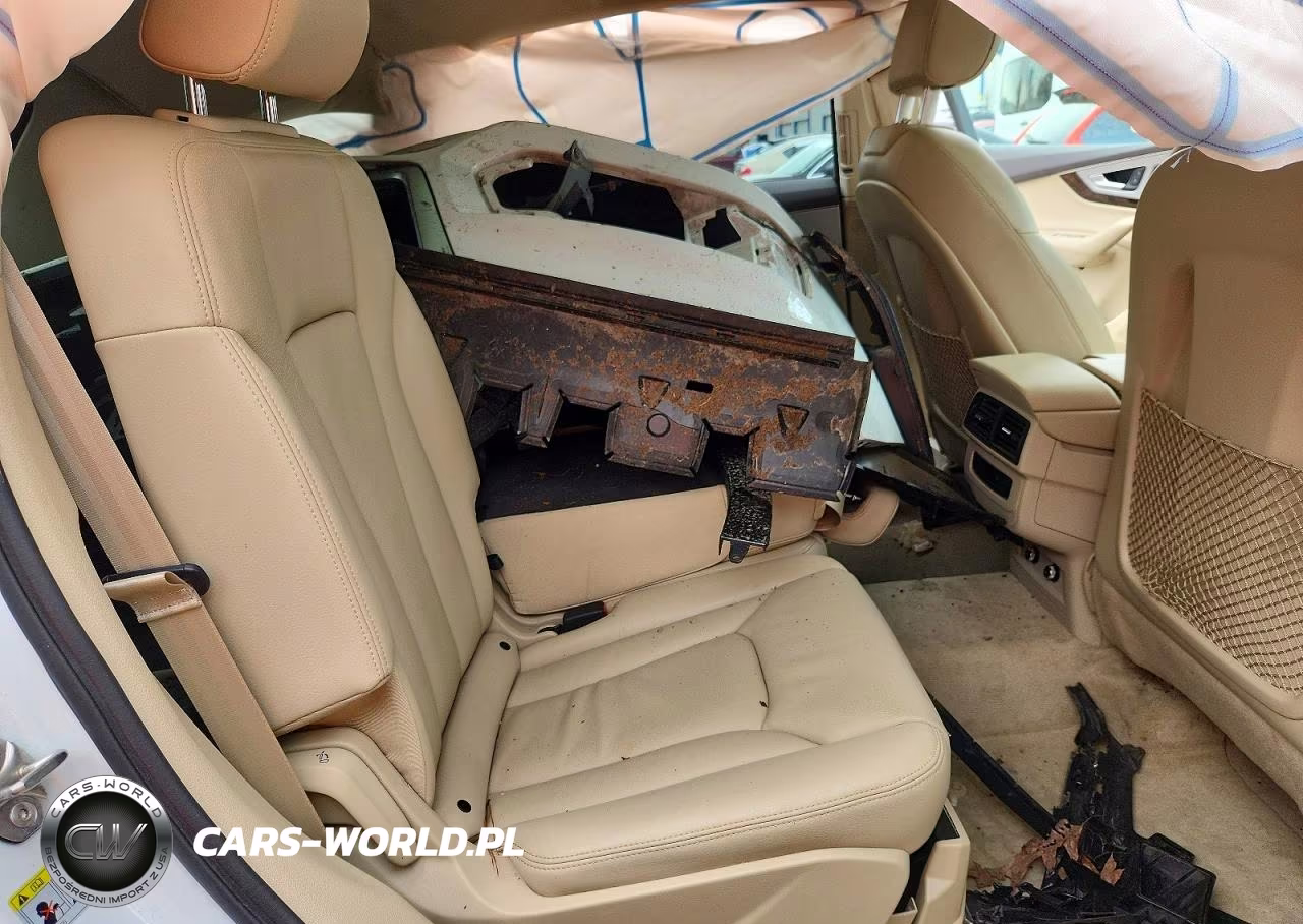 2019 Audi Q7 Premium VIN:WA1AHAF79KD035844 - 11