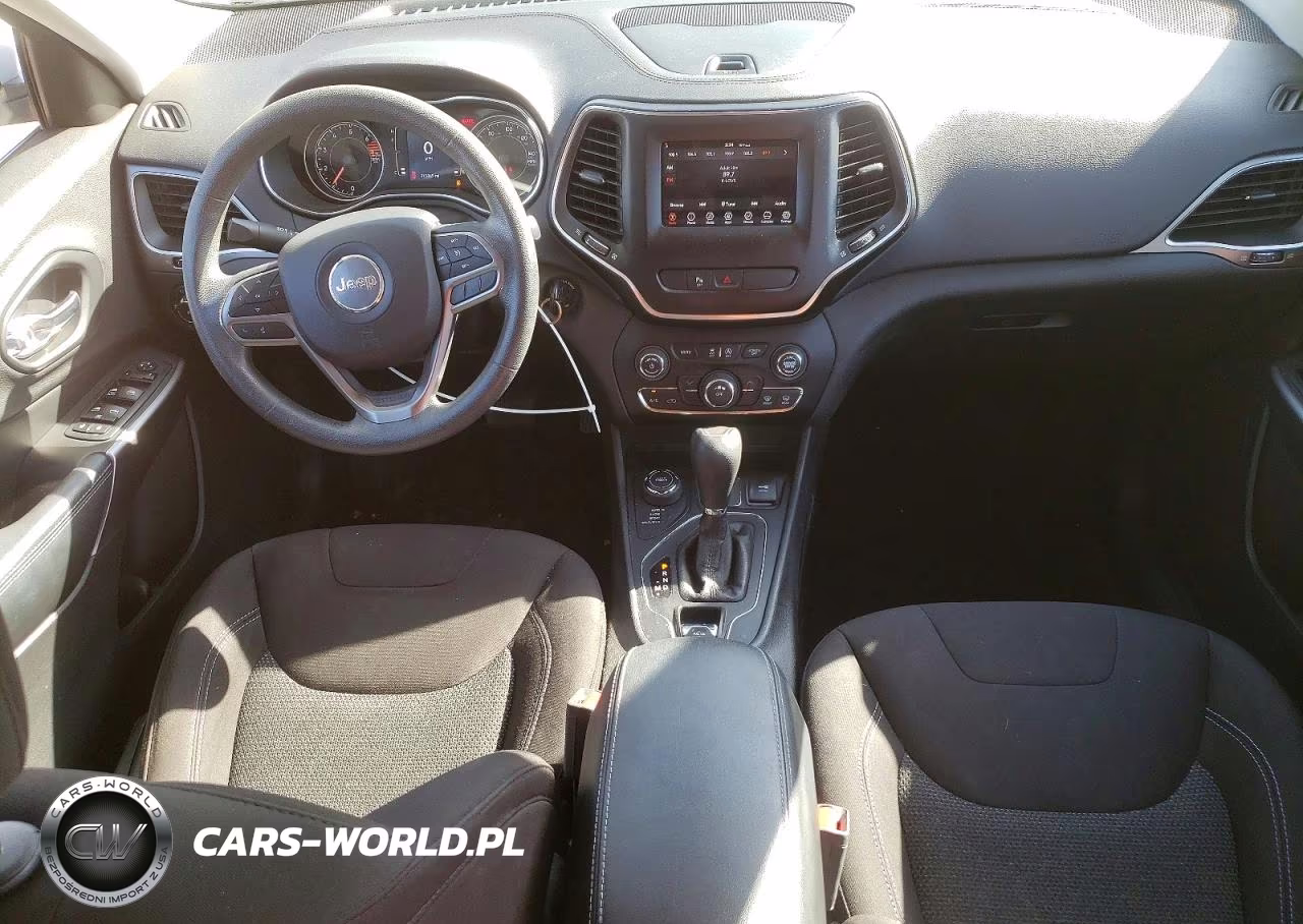 2019 Jeep Cherokee Latitude VIN:1C4PJMCB6KD226961 - 8