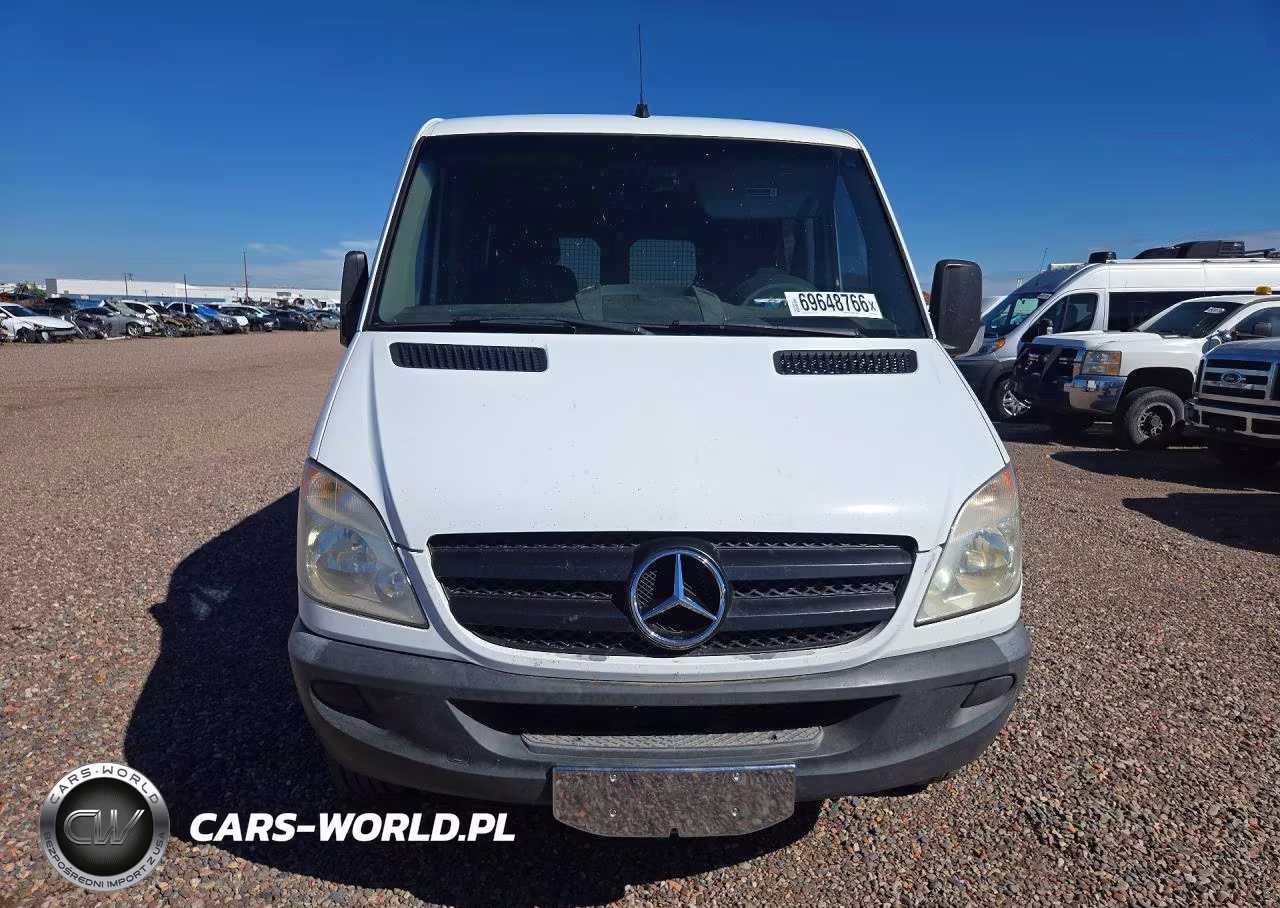 2012 Mercedes-Benz Sprinter 2500 Delivery Van VIN:WD3PE7CC9C5717044 - 5