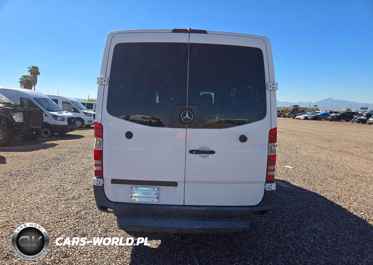 2012 Mercedes-Benz Sprinter 2500 Delivery Van VIN:WD3PE7CC9C5717044 - 6