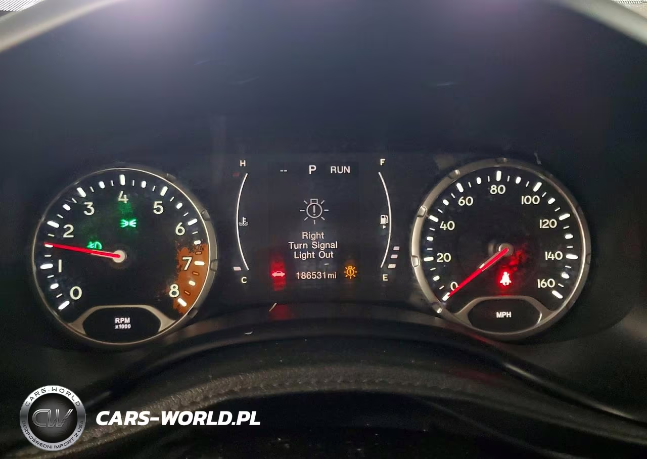 2016 Jeep Renegade Latitude VIN:ZACCJBBT4GPD50927 - 9
