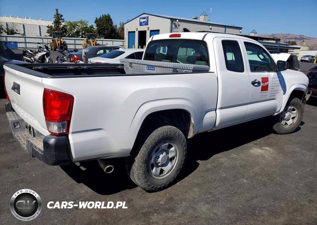 2017 Toyota Tacoma Sr VIN:5TFRX5GN2HX077425 - 3