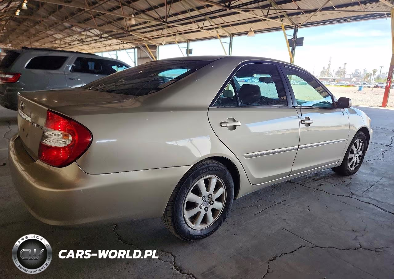 2003 Toyota Camry Xle VIN:4T1BE32K23U751524 - 3