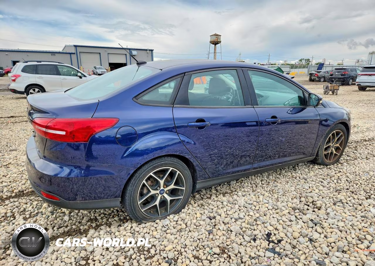 2017 Ford Focus Sel VIN:1FADP3H29HL213274 - 3