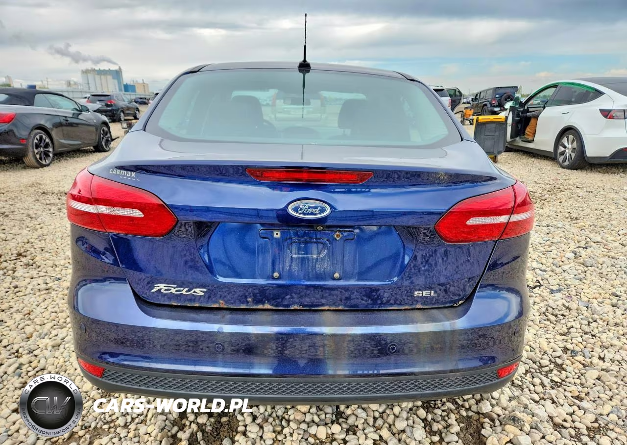 2017 Ford Focus Sel VIN:1FADP3H29HL213274 - 6