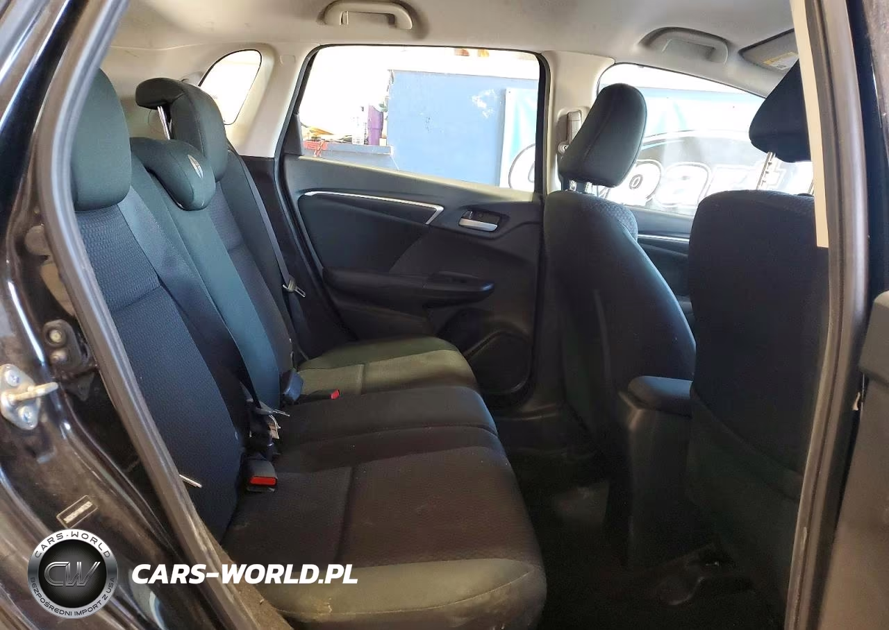 2019 Honda Fit Lx VIN:3HGGK5H41KM702925 - 10