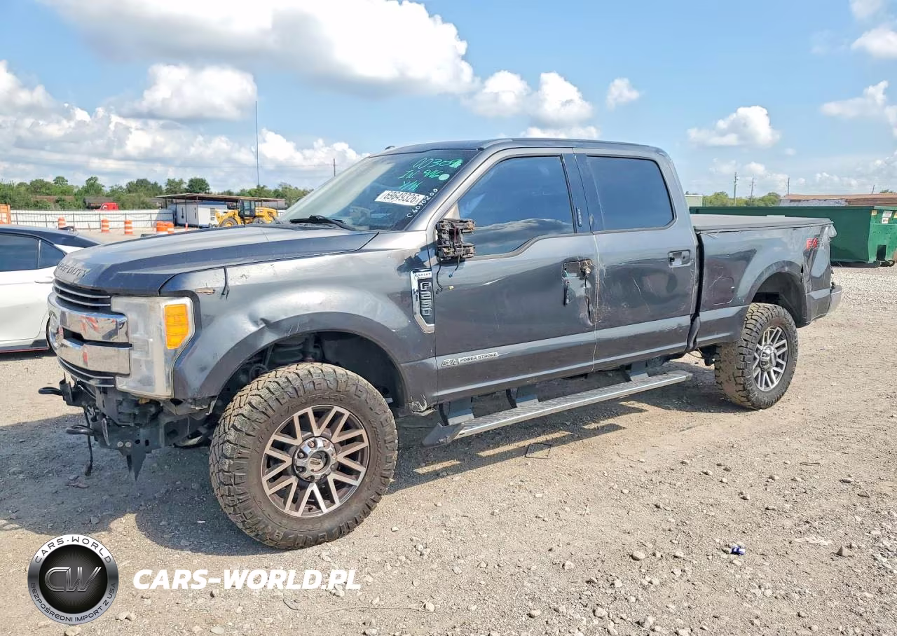 2017 Ford F250 Super Duty VIN:1FT7W2BTXHED07352 - 1