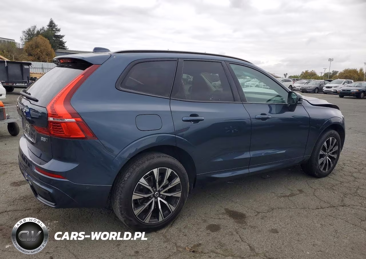 2024 Volvo Xc60 Plus VIN:YV4L12RL1R1879709 - 3