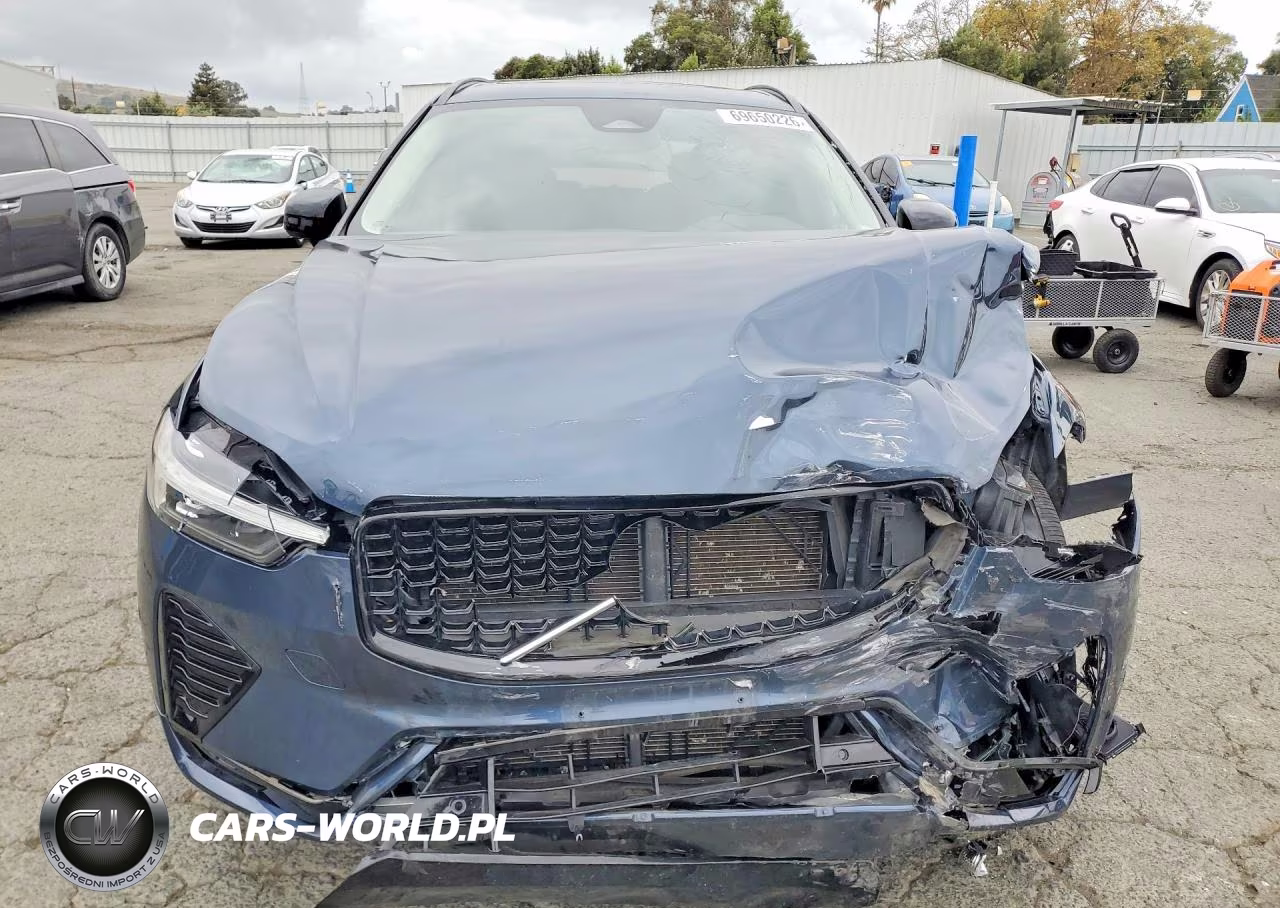 2024 Volvo Xc60 Plus VIN:YV4L12RL1R1879709 - 5