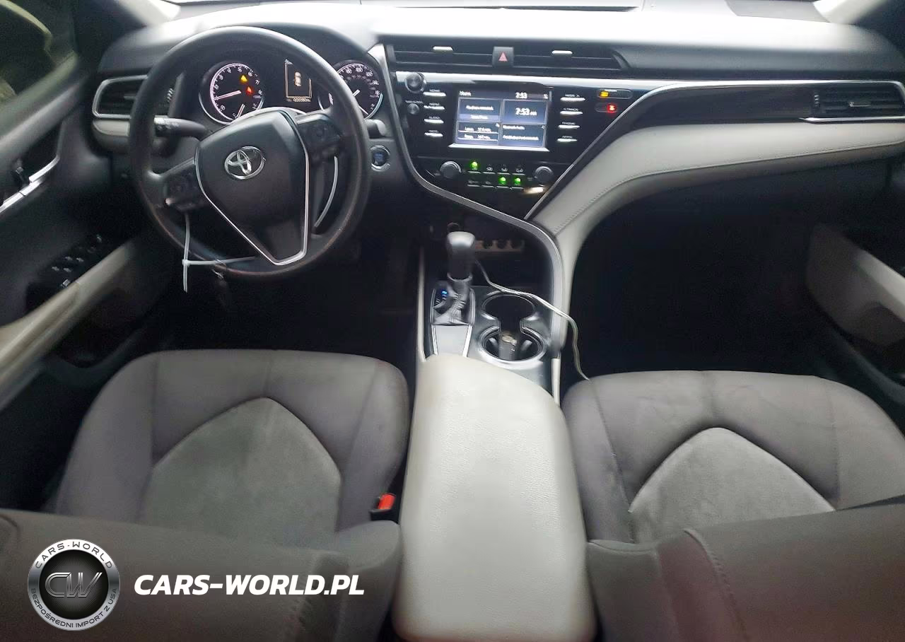 2018 Toyota Camry Le VIN:4T1B11HK7JU547449 - 8