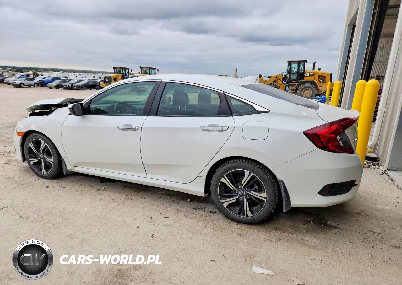 2017 Honda Civic Touring VIN:19XFC1F92HE011548 - 2