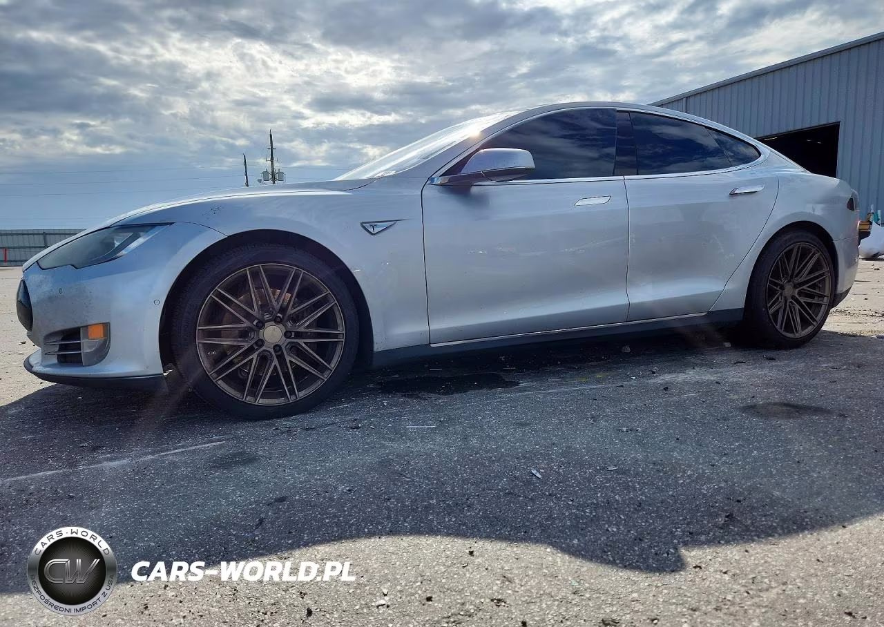 2016 Tesla Model S