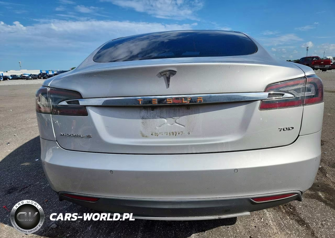 2016 Tesla Model S VIN:5YJSA1E26GF131824 - 6
