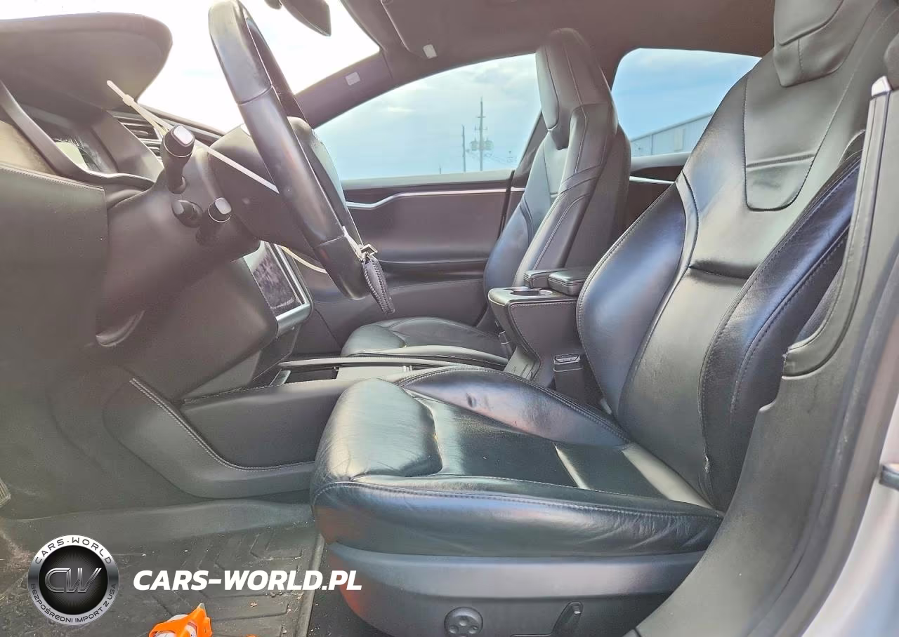 2016 Tesla Model S VIN:5YJSA1E26GF131824 - 7