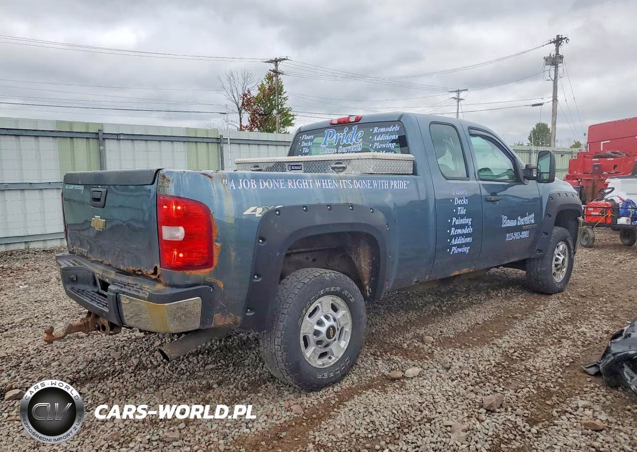 2011 Chevrolet Silverado K2500 Heavy Duty VIN:1GC2KVCG9BZ461933 - 3