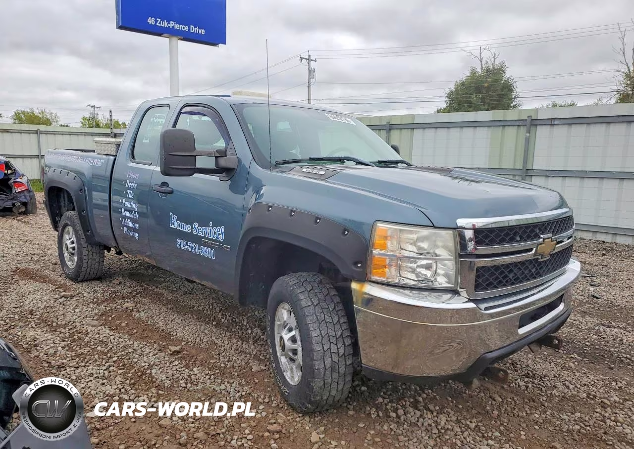 2011 Chevrolet Silverado K2500 Heavy Duty VIN:1GC2KVCG9BZ461933 - 4