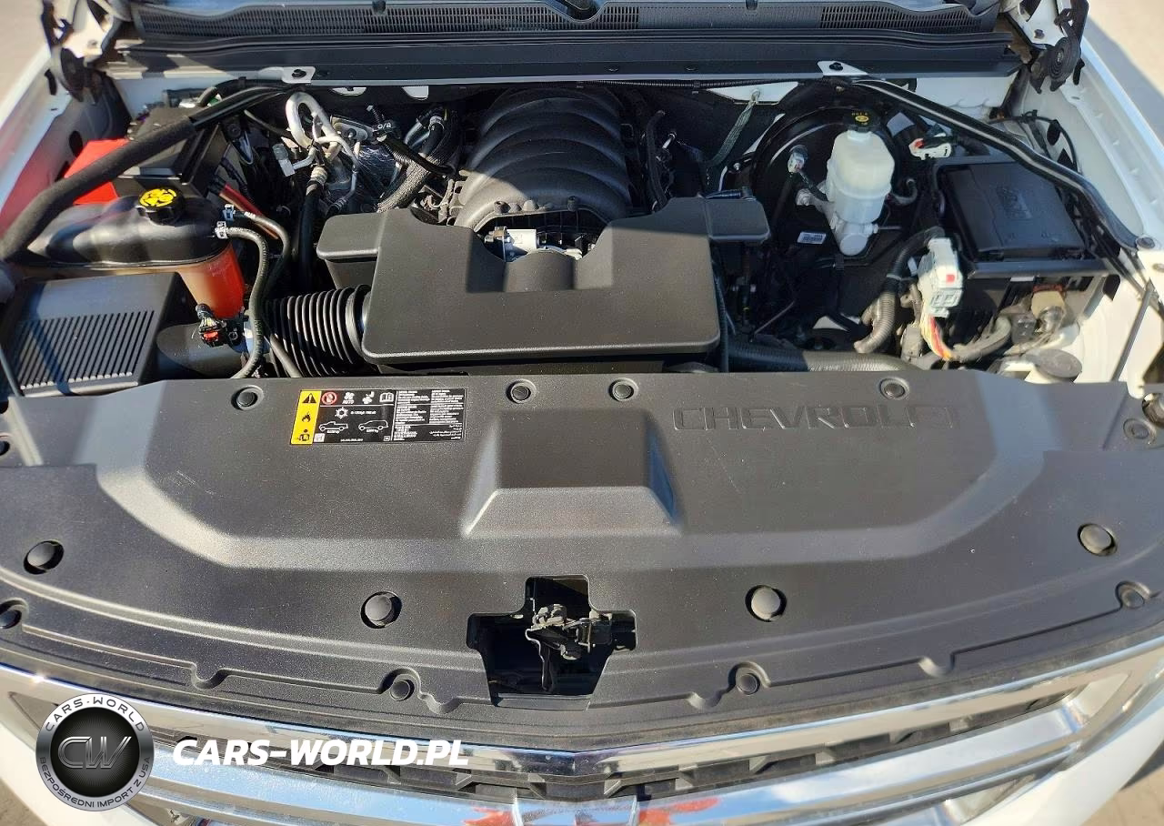 2019 Chevrolet Suburban C1500 Lt VIN:1GNSCHKCXKR235789 - 12