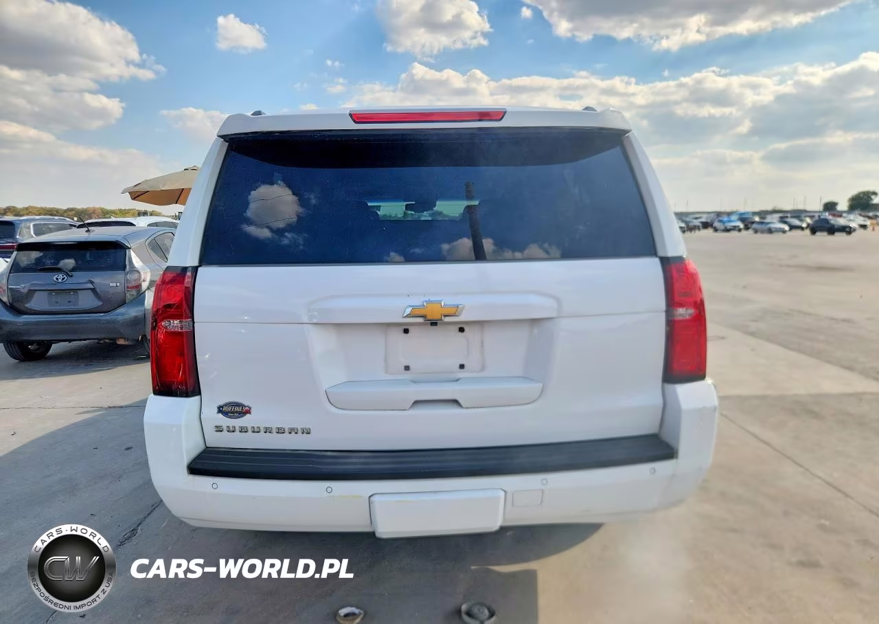 2019 Chevrolet Suburban C1500 Lt VIN:1GNSCHKCXKR235789 - 6