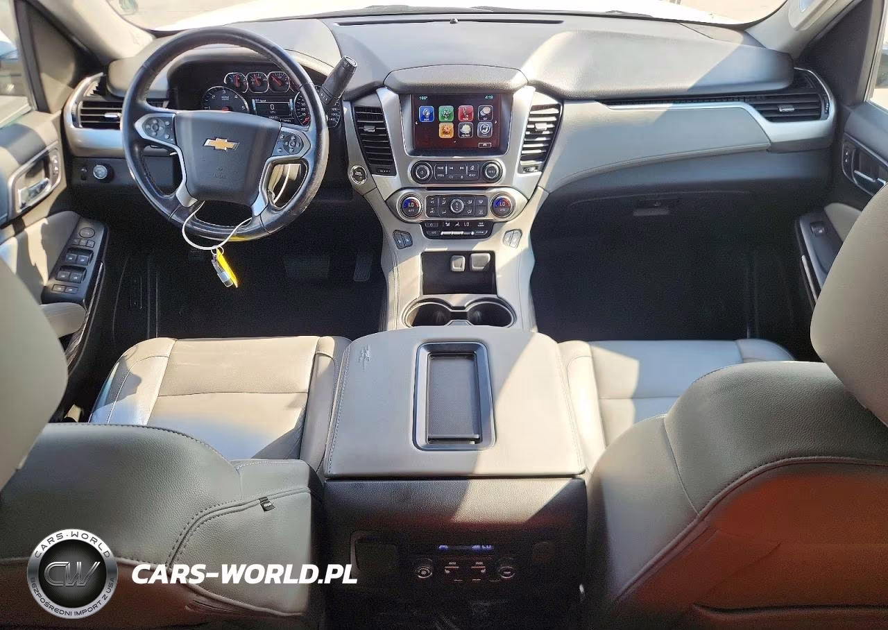 2019 Chevrolet Suburban C1500 Lt VIN:1GNSCHKCXKR235789 - 8