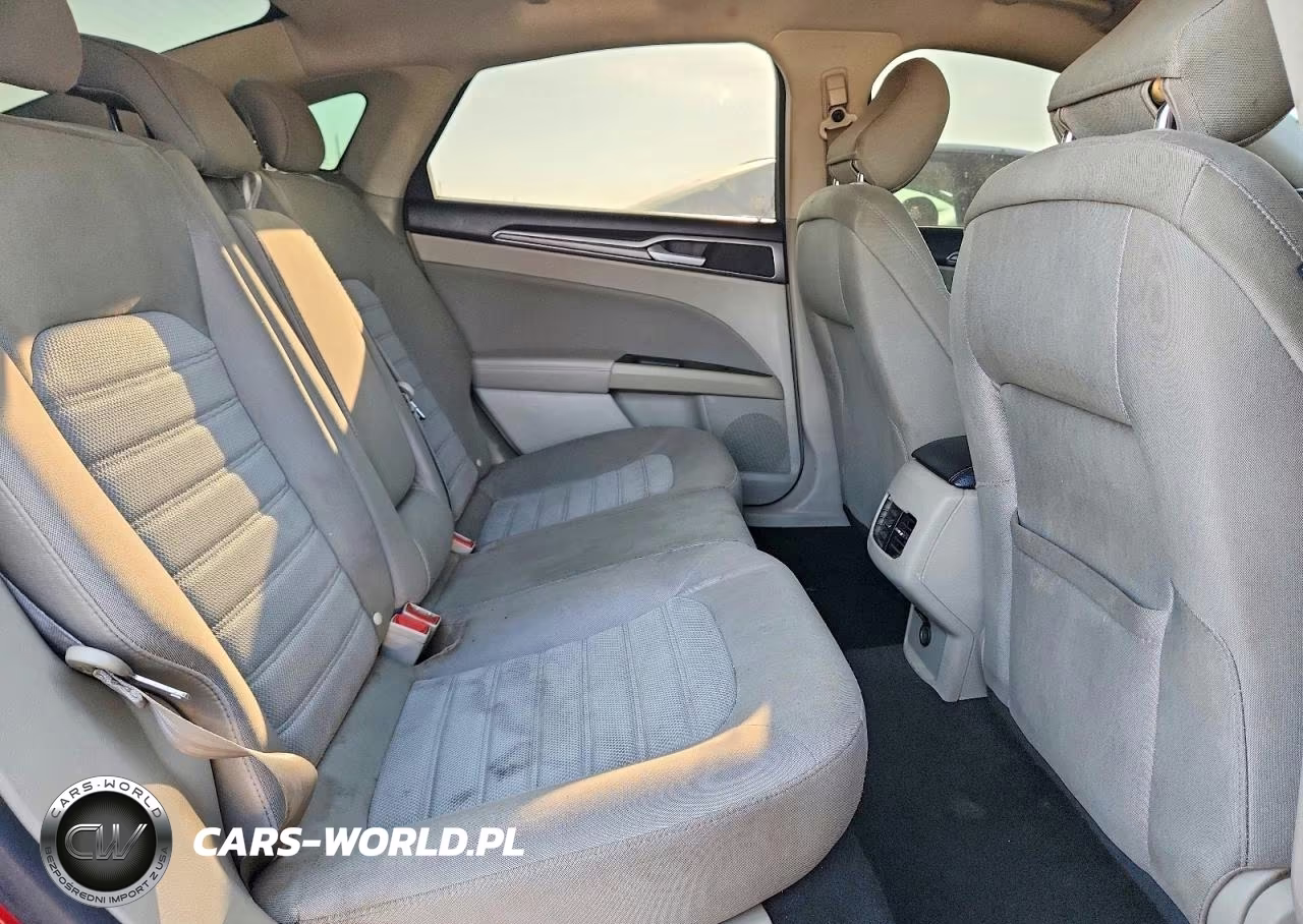 2020 Ford Fusion Se VIN:3FA6P0HD4LR147543 - 10