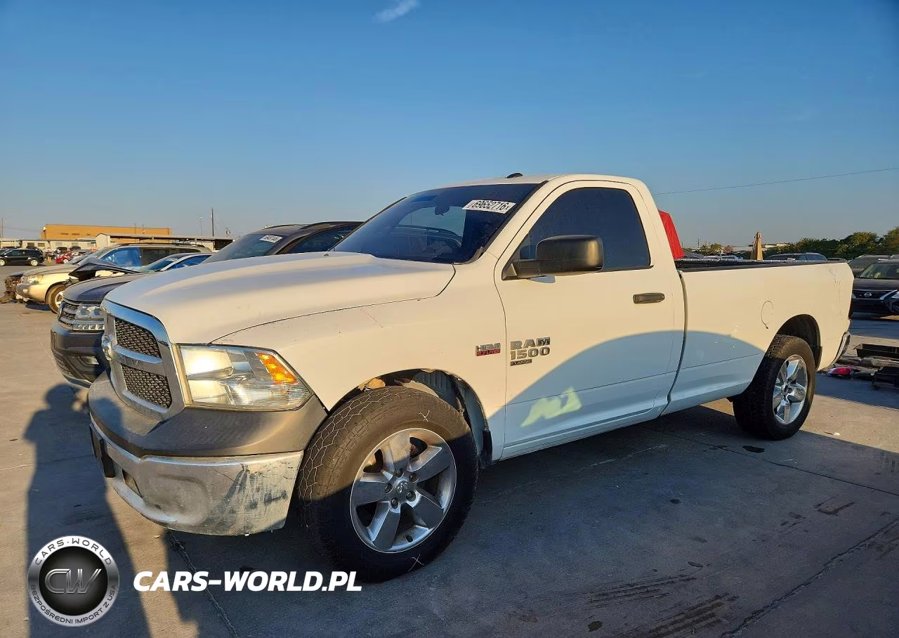 2019 Ram 1500 Classic Tradesman VIN:3C6JR6DT4KG669735 - 1