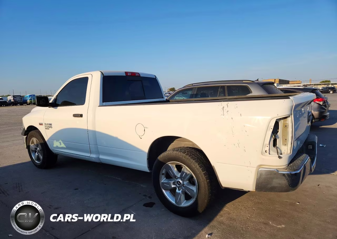 2019 Ram 1500 Classic Tradesman VIN:3C6JR6DT4KG669735 - 2