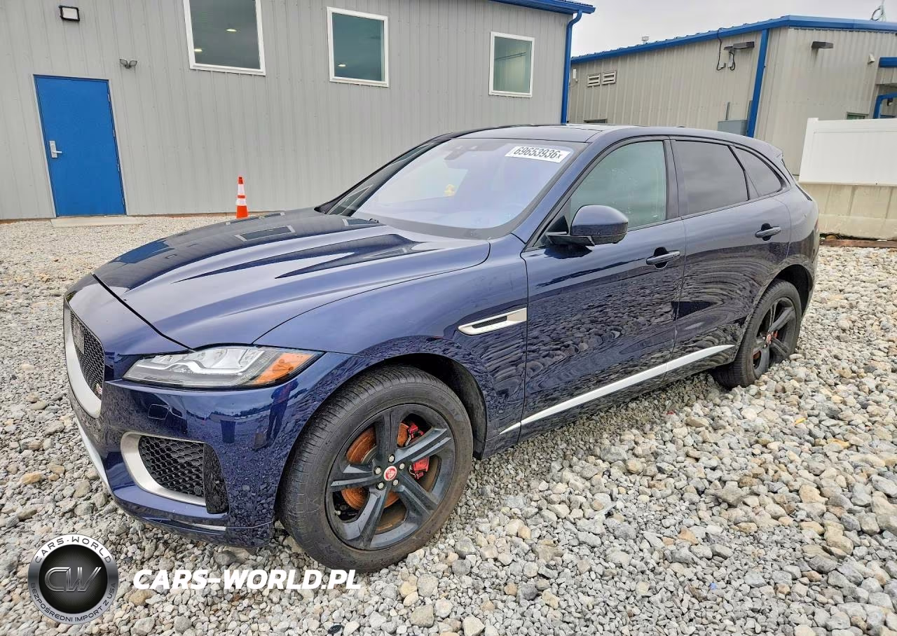 2017 Jaguar F-Pace S