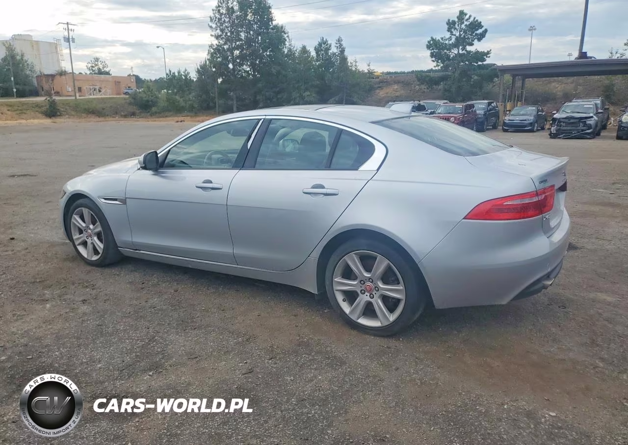 2018 Jaguar Xe Premium VIN:SAJAD4FX7JCP34561 - 2