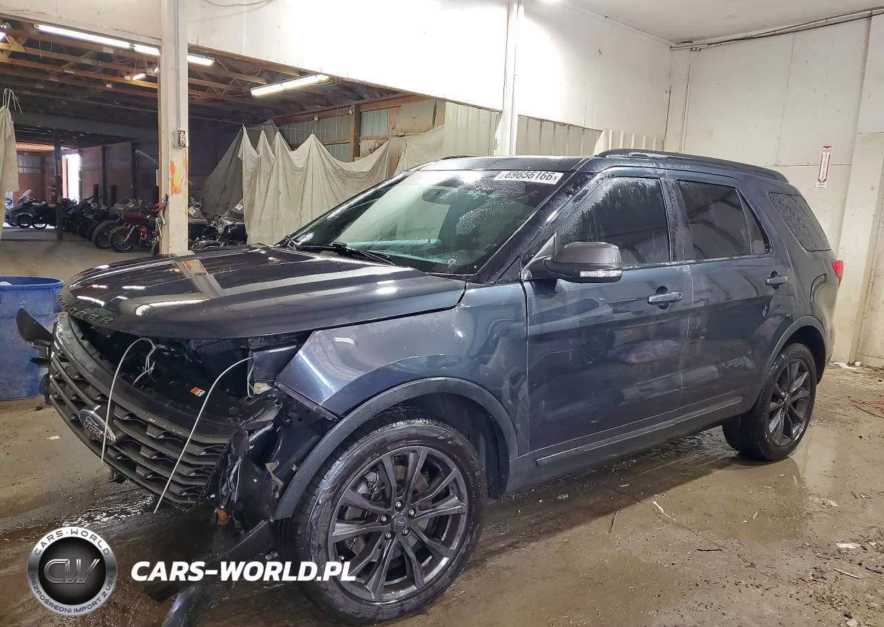 2017 Ford Explorer Xlt