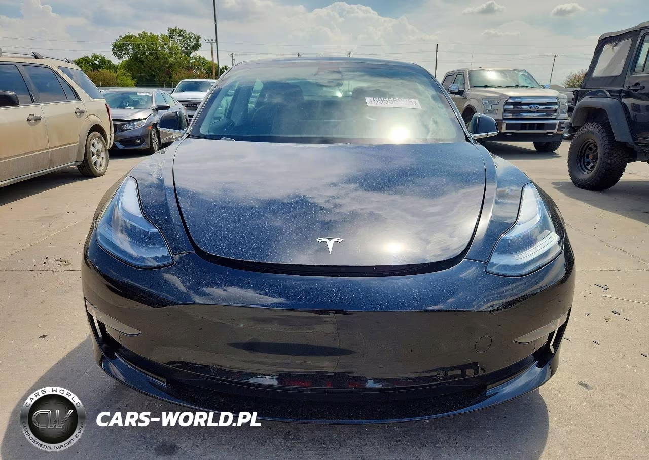 2019 Tesla Model 3 VIN:5YJ3E1EB4KF388966 - 5