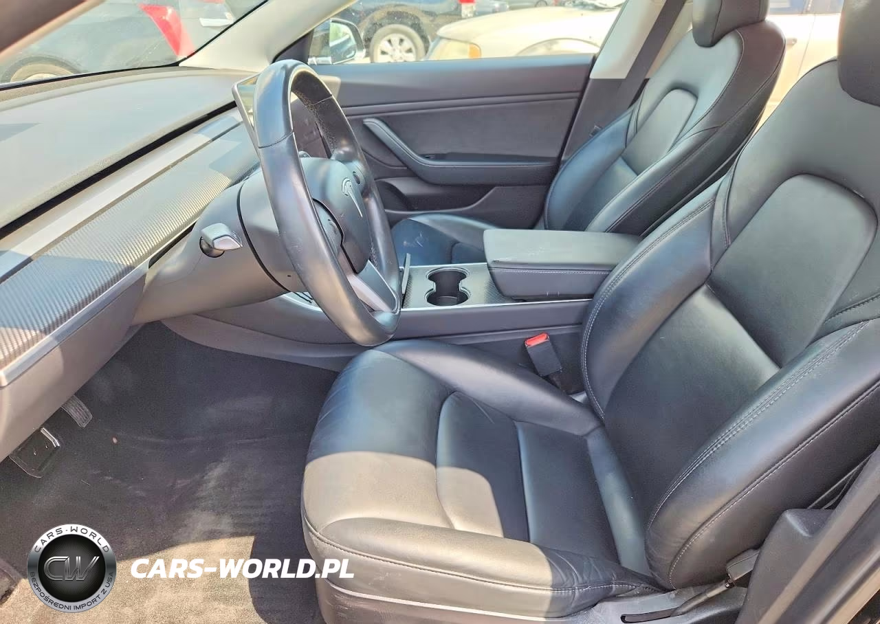 2019 Tesla Model 3 VIN:5YJ3E1EB4KF388966 - 7