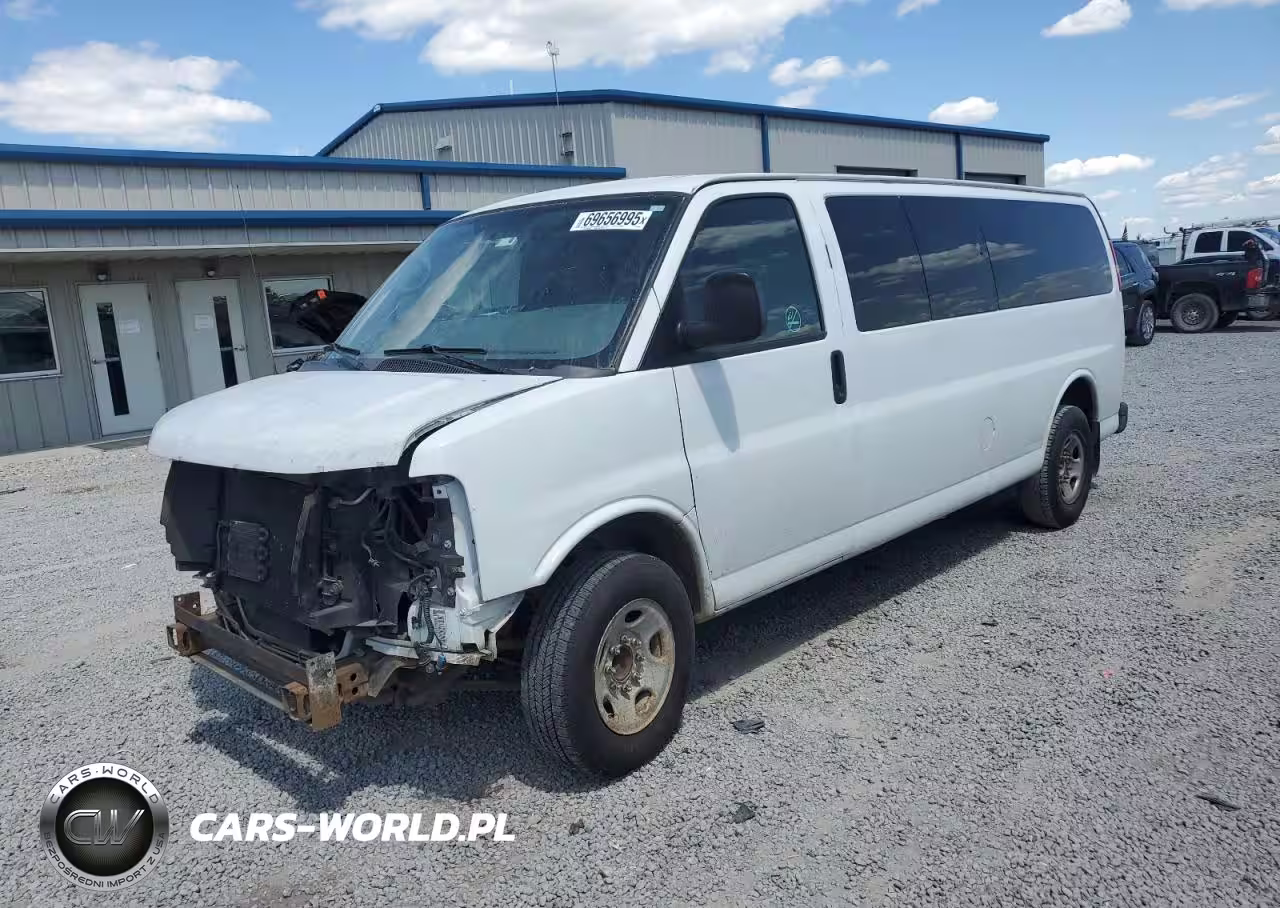 2013 Chevrolet Express G3500 Lt