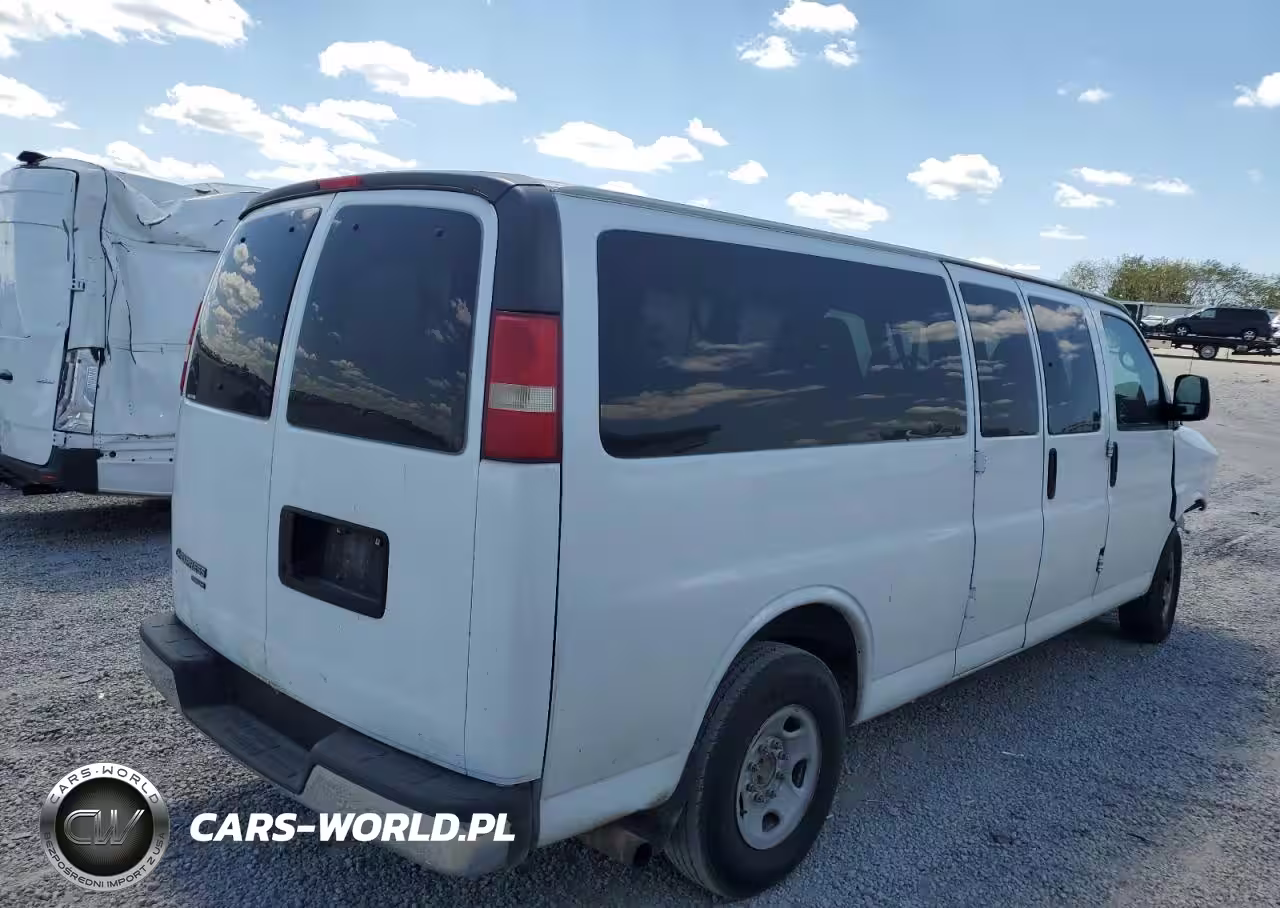2013 Chevrolet Express G3500 Lt VIN:1GAZG1FGXD1166659 - 3