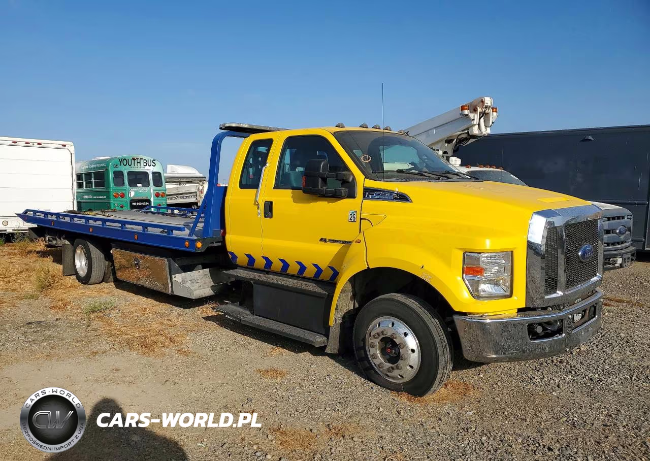 2019 Ford F650 Super Duty VIN:1FDWX6DC0KDF13883 - 4