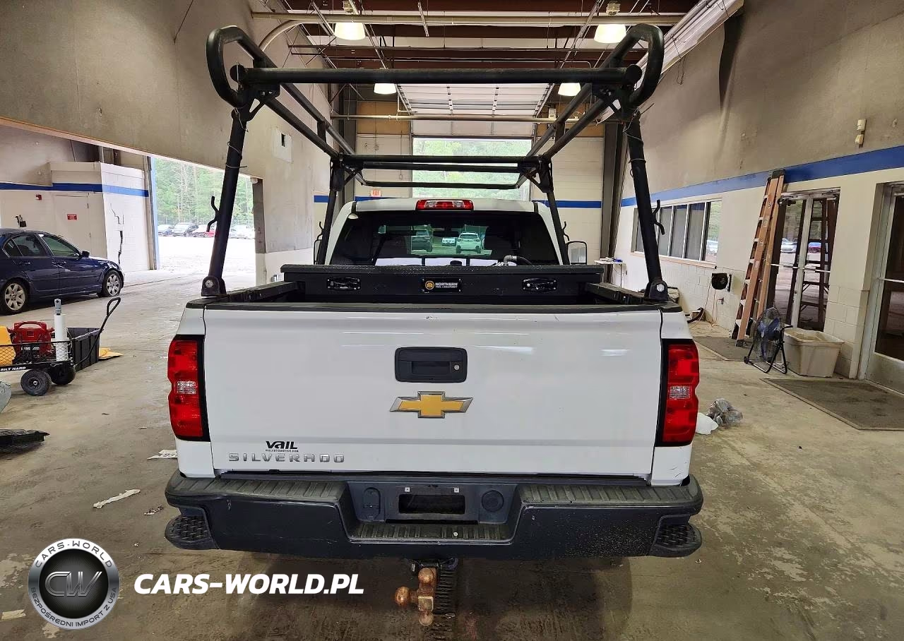 2018 Chevrolet Silverado C1500 VIN:1GCRCNEC5JZ201355 - 6