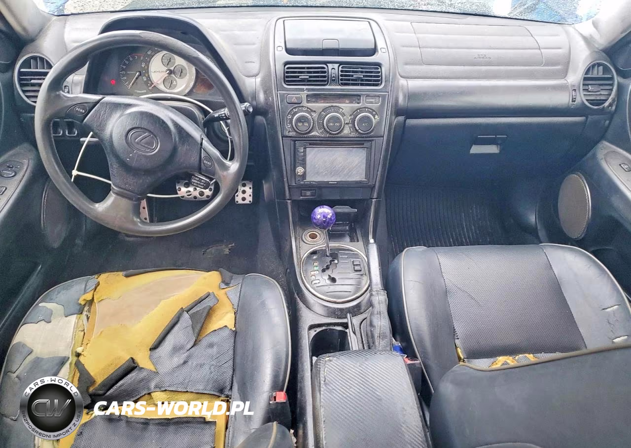 2002 Lexus Is 300 VIN:JTHBD192120048034 - 8