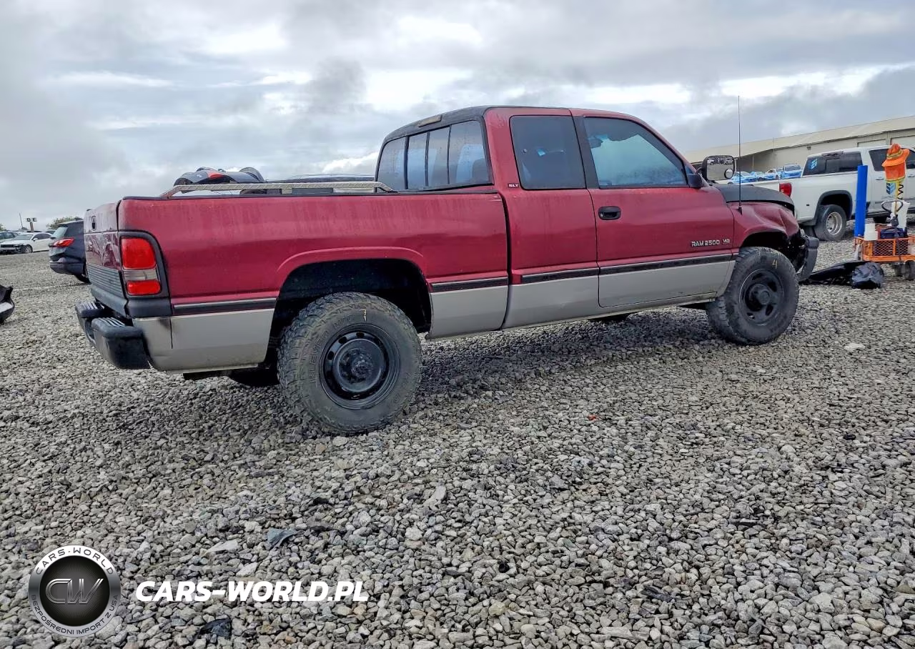1996 Dodge Ram 1500 VIN:1B7HC13Z7TJ113467 - 3